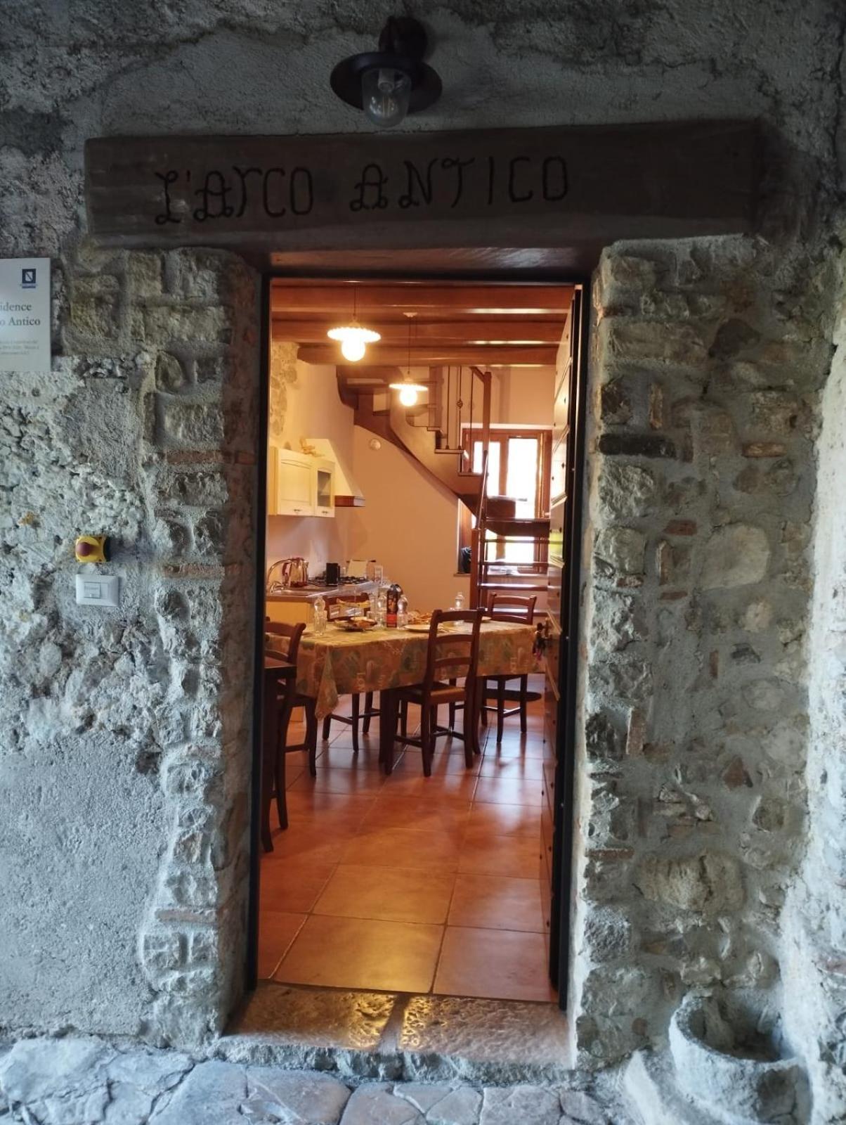 L'Arco Antico Bed and Breakfast Casalbuono Exteriör bild